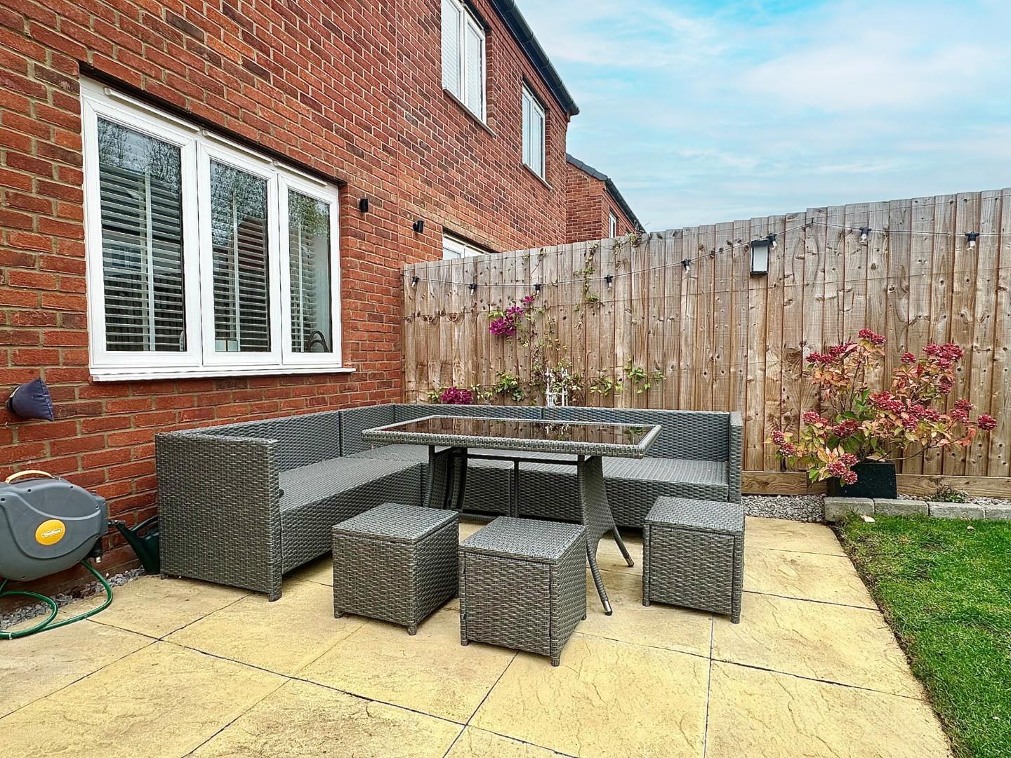 Watermill Way, Collingtree Park