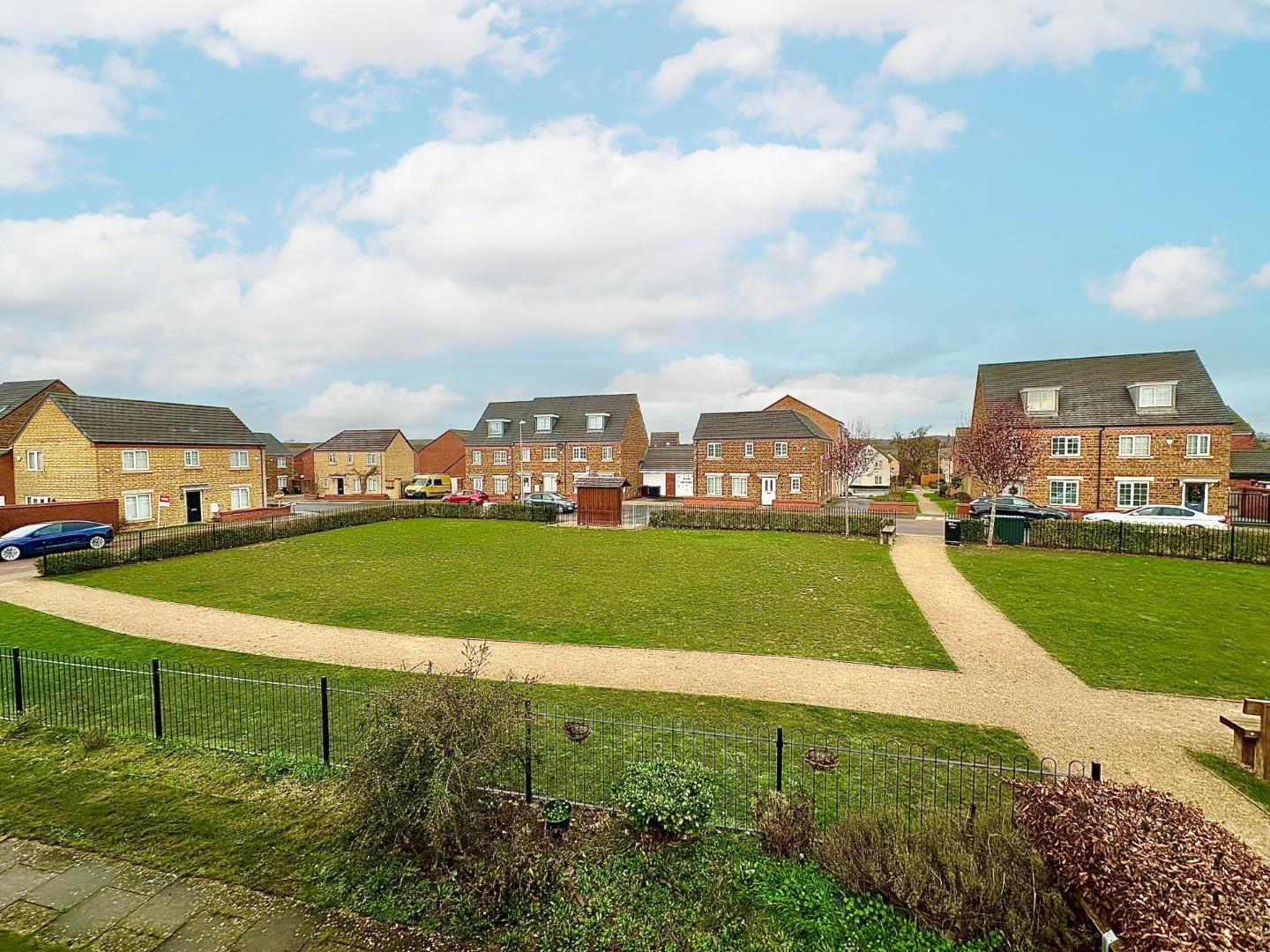 Hawker Way, Pineham Village