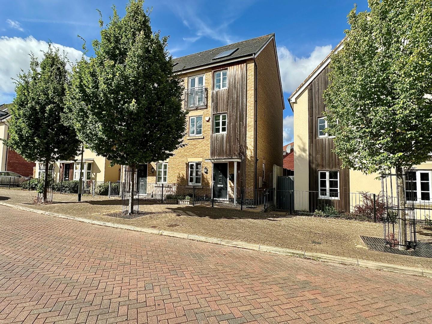 Lockgate Road, Pineham Lock