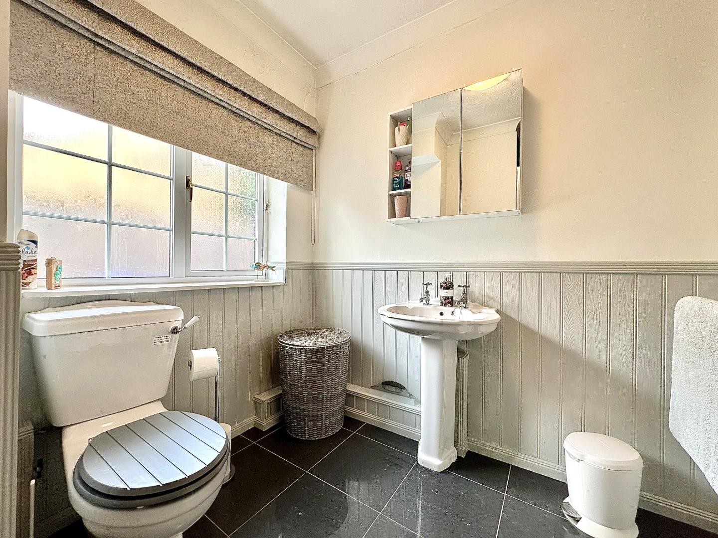 Lodge Avenue, Collingtree