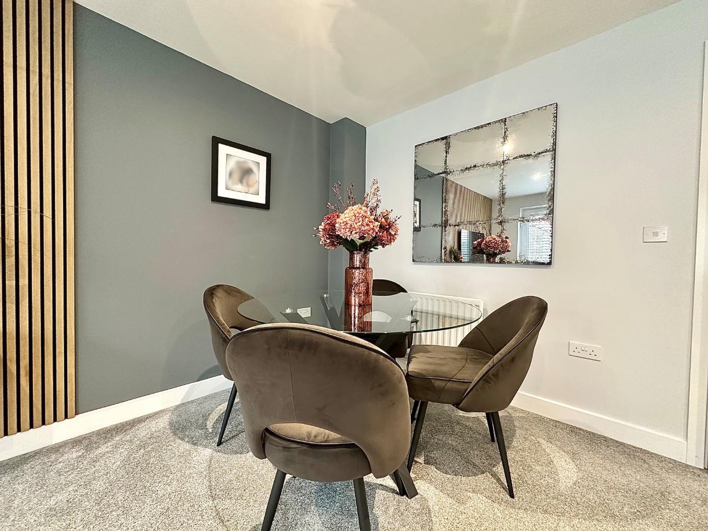 Watermill Way, Collingtree Park