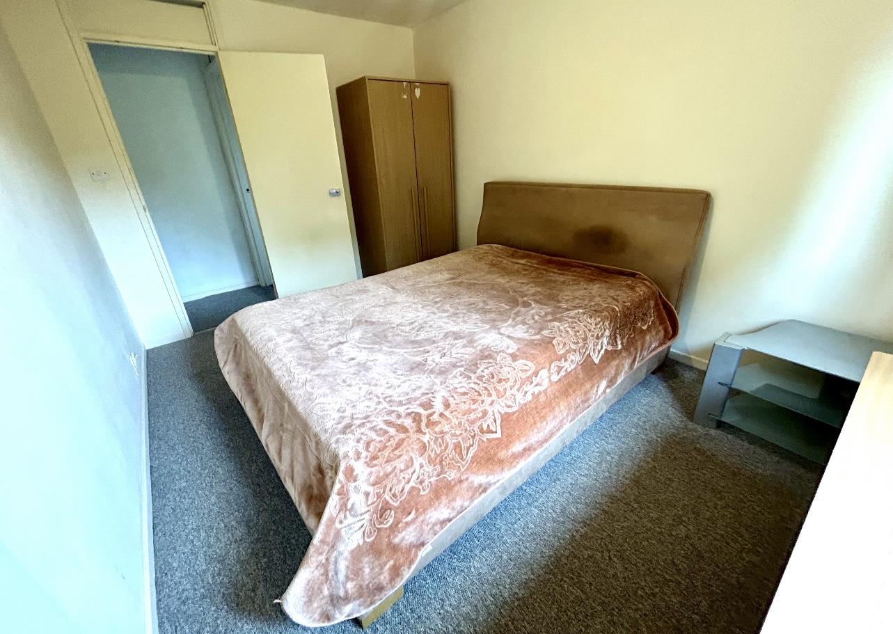 Haselrig Square, Camp Hill