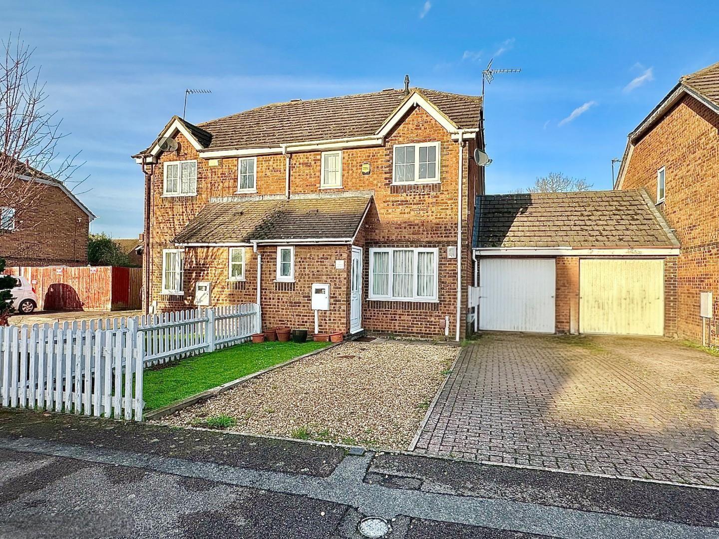 Tapeley Gardens, East Hunsbury