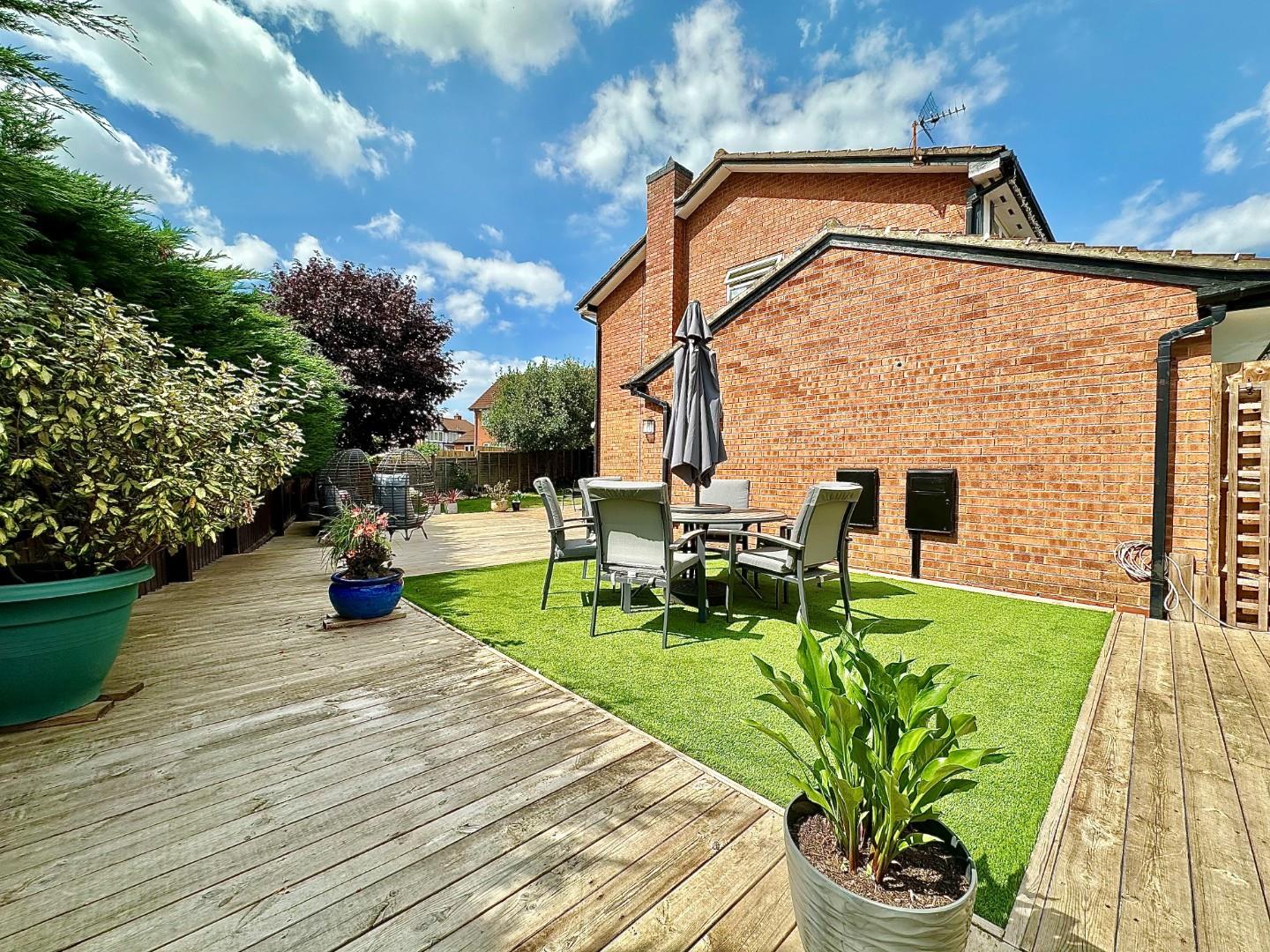 Frosty Hollow, East Hunsbury