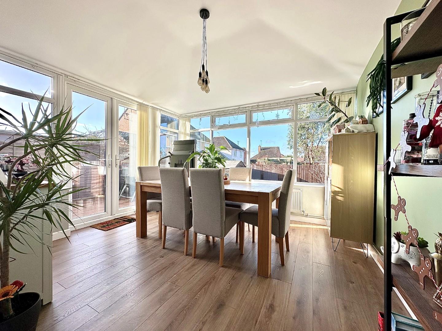 Tapeley Gardens, East Hunsbury