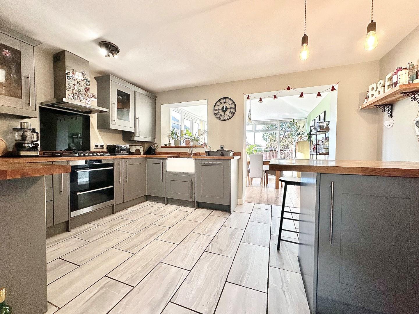 Tapeley Gardens, East Hunsbury