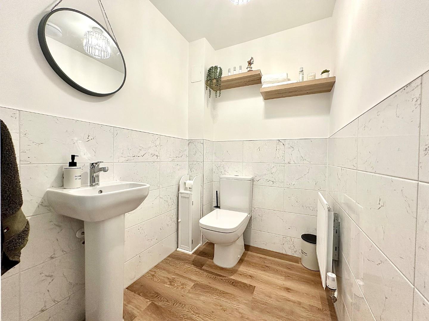 Copperfield Crescent, Collingtree Park