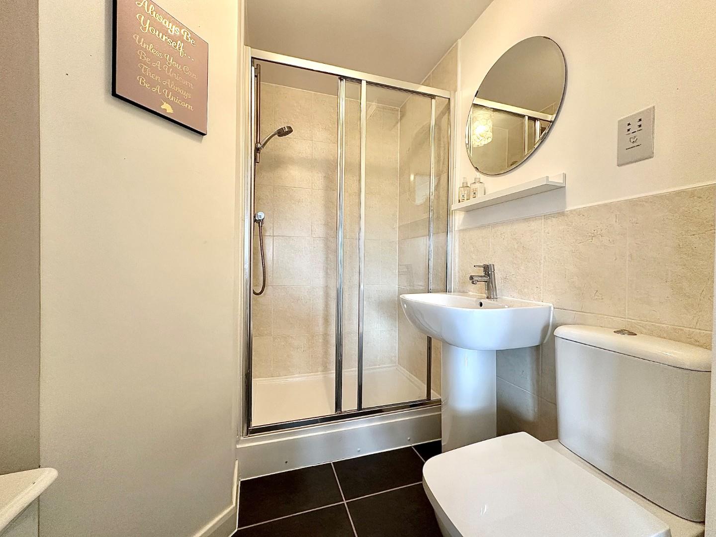 Lockgate Road, Pineham Lock