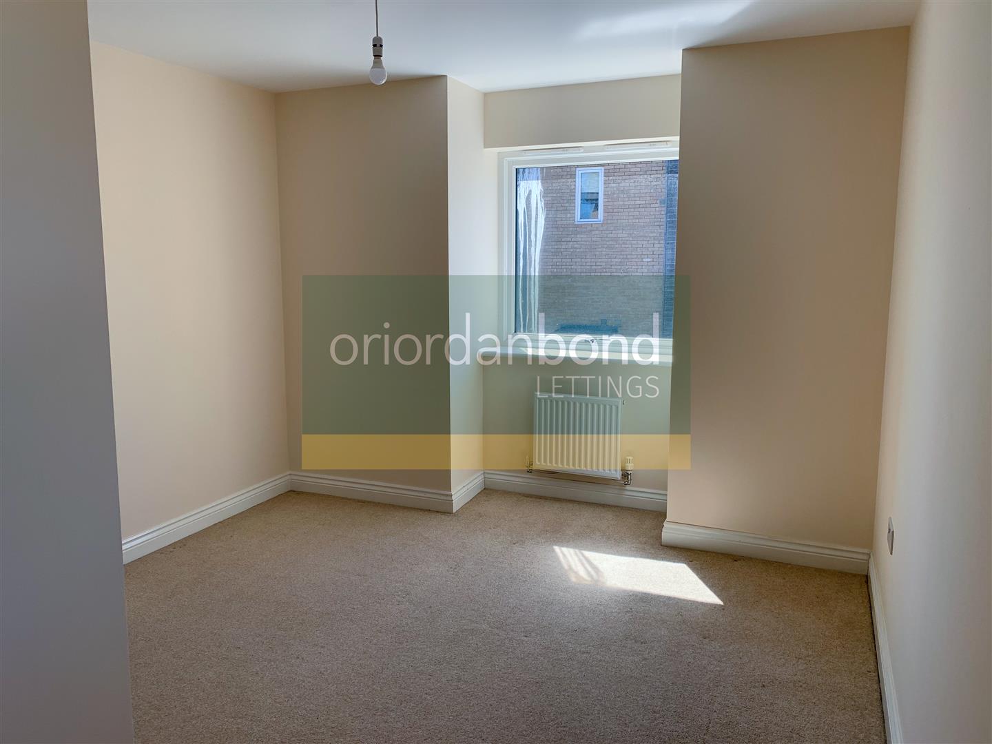 Strathspey Gate, Broughton