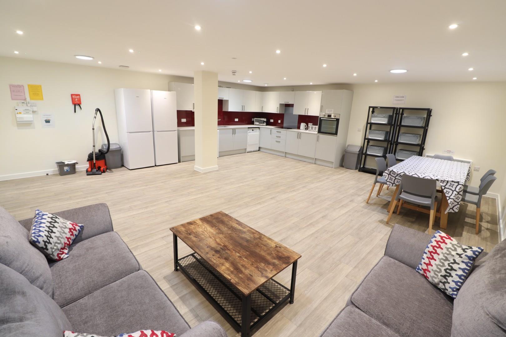 The Ridings, Town Centre