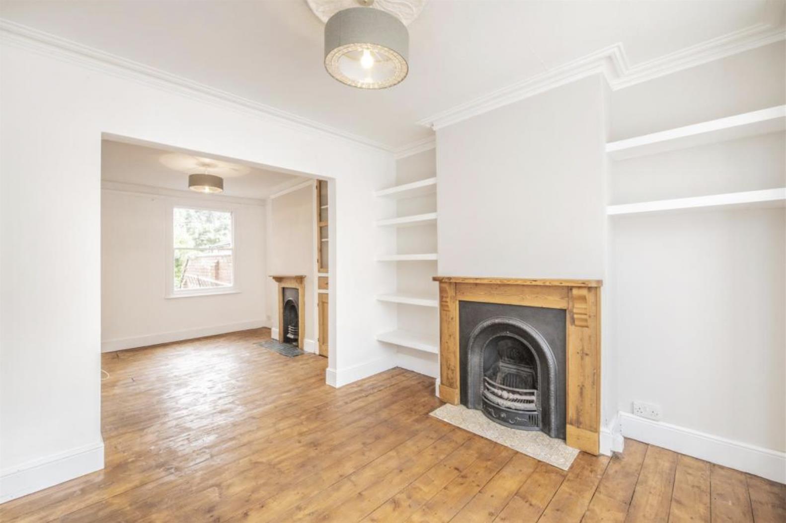 Derby Road, Abington