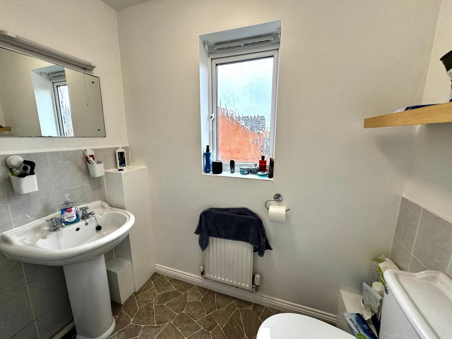 Flinters Close, Wootton