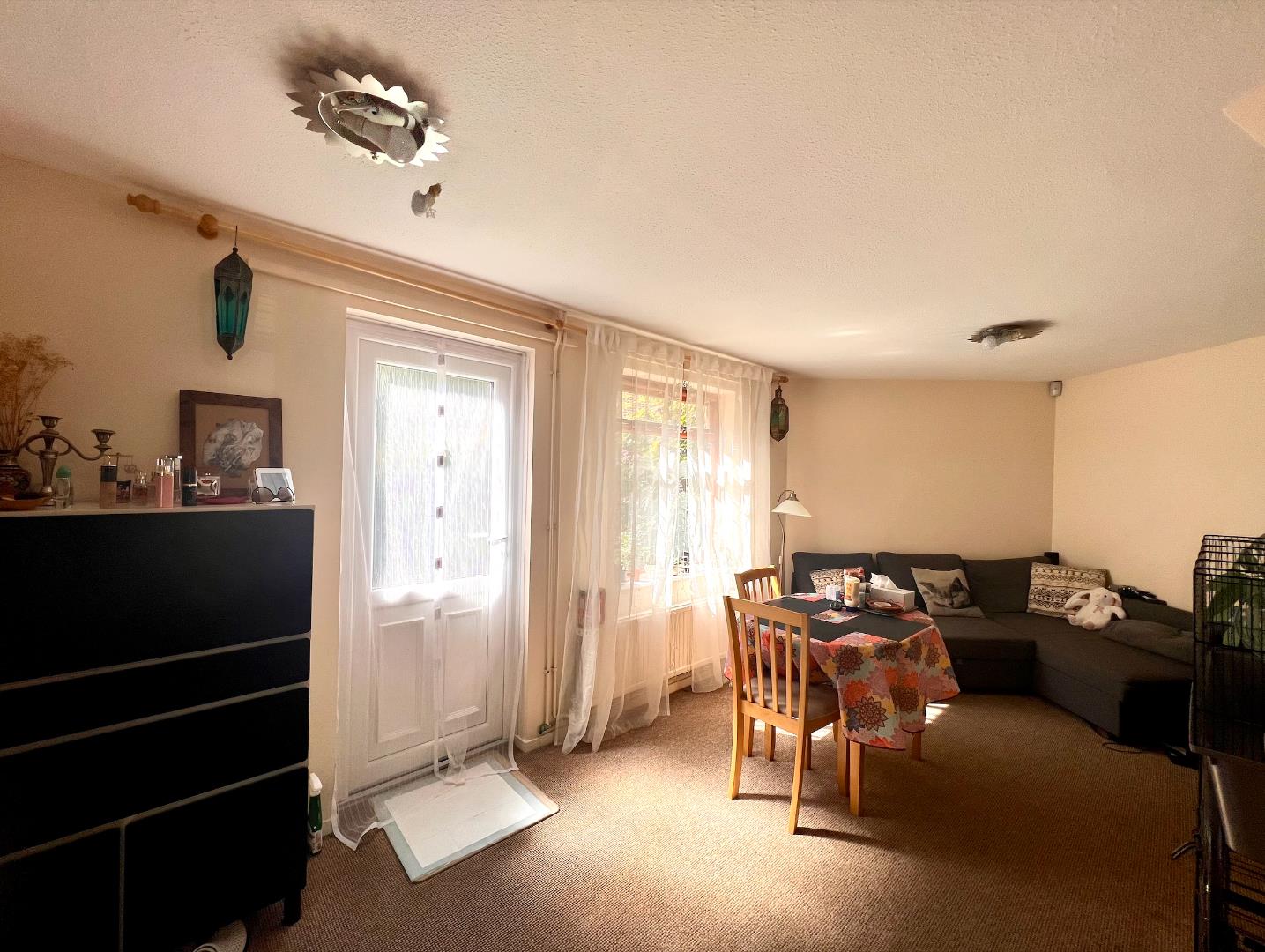 Flintcomb Rise, Woodfields