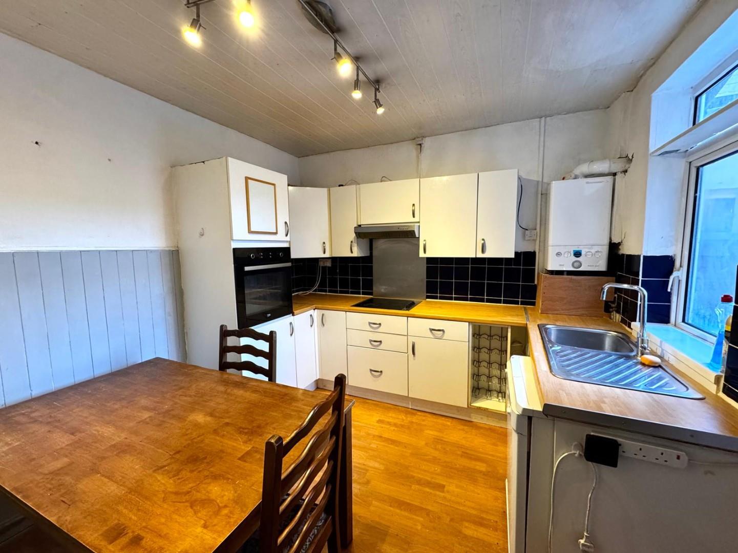 Thursby Road, Abington