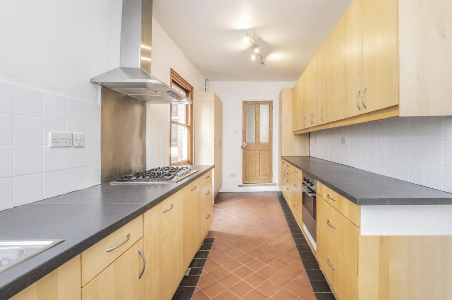 Derby Road, Abington