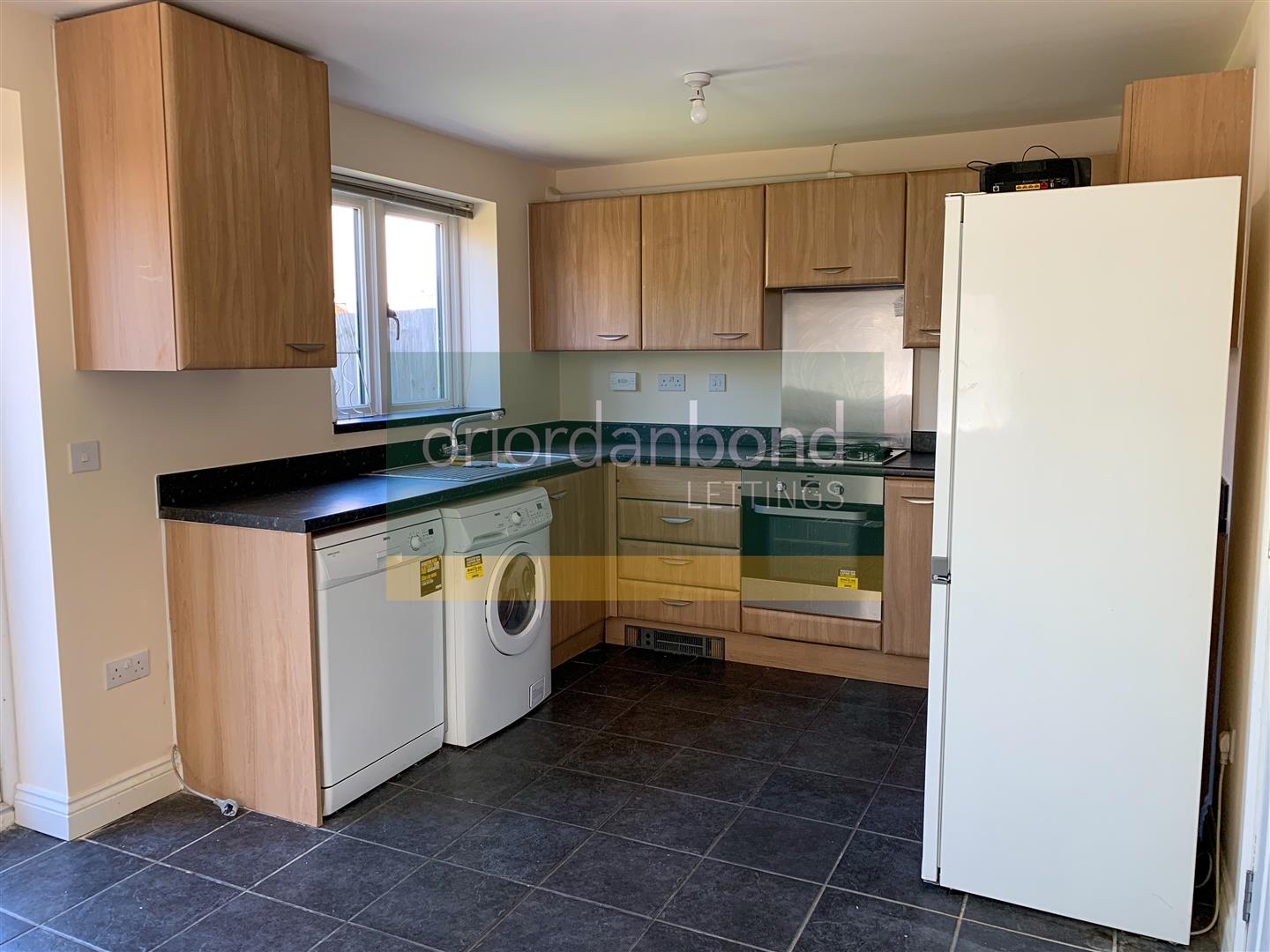 Strathspey Gate, Broughton