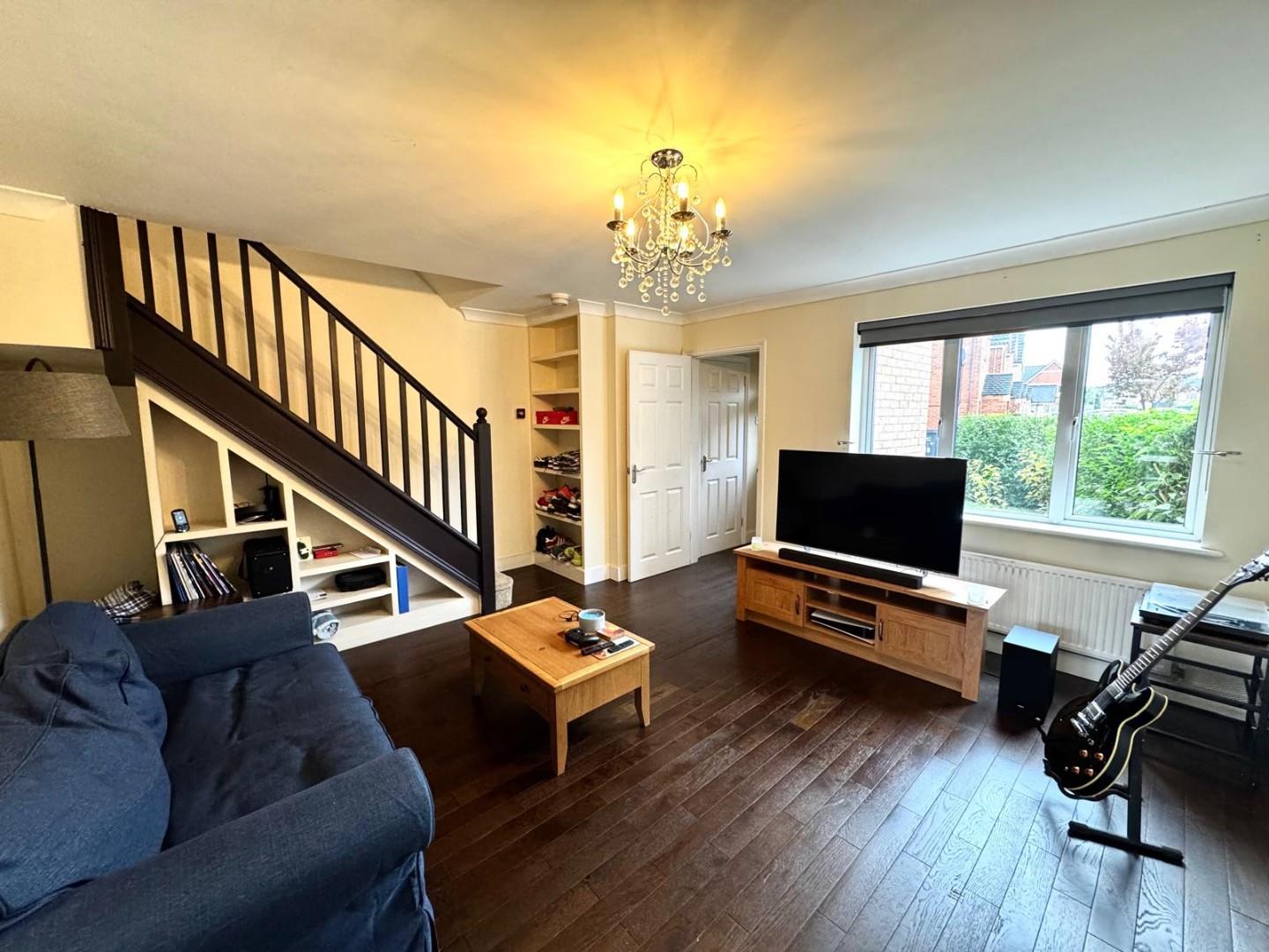 Flinters Close, Wootton