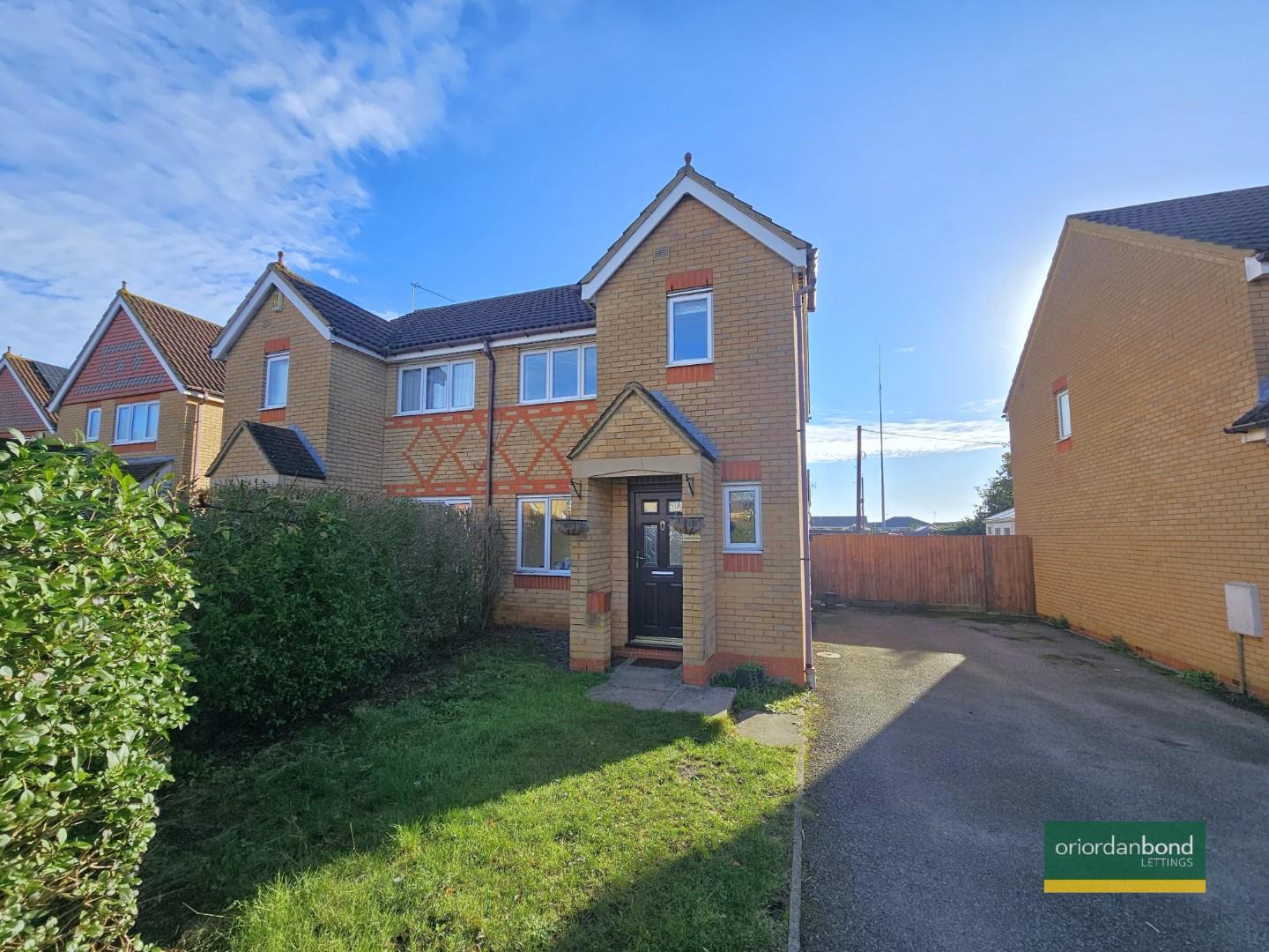 Flinters Close, Wootton