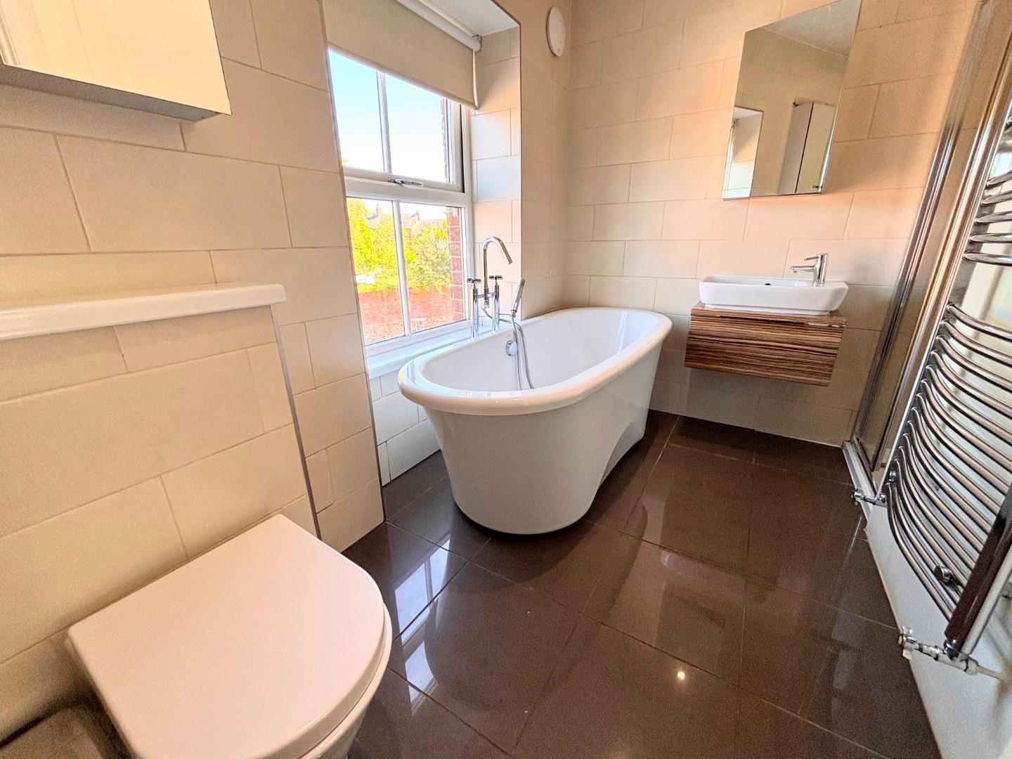 High Street, Hardingstone