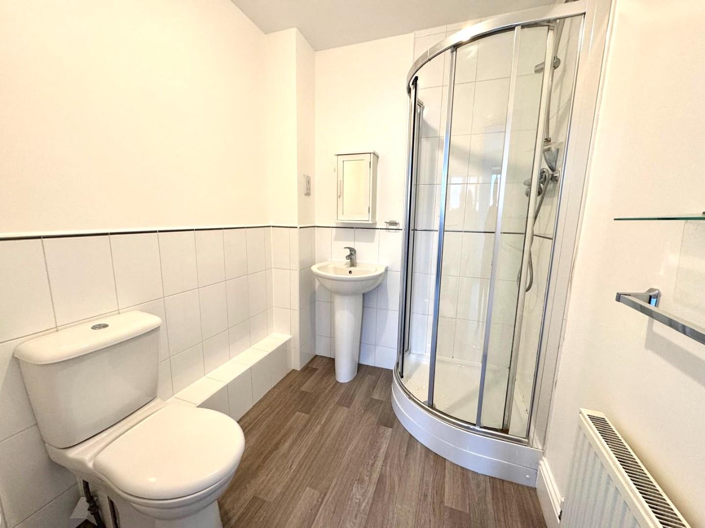 Mill Pond Drive, Upton