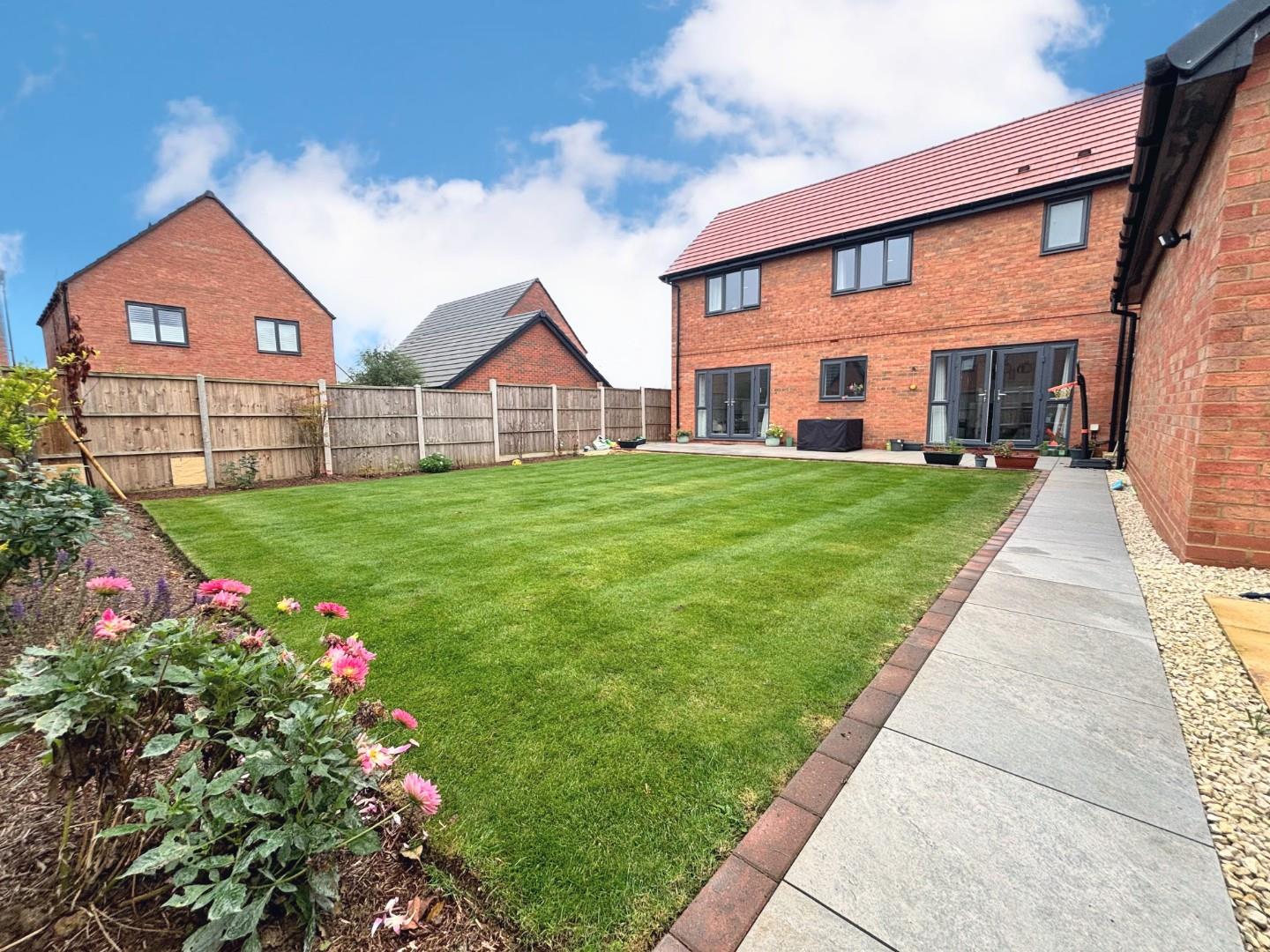 Silver Birch Road, Wootton