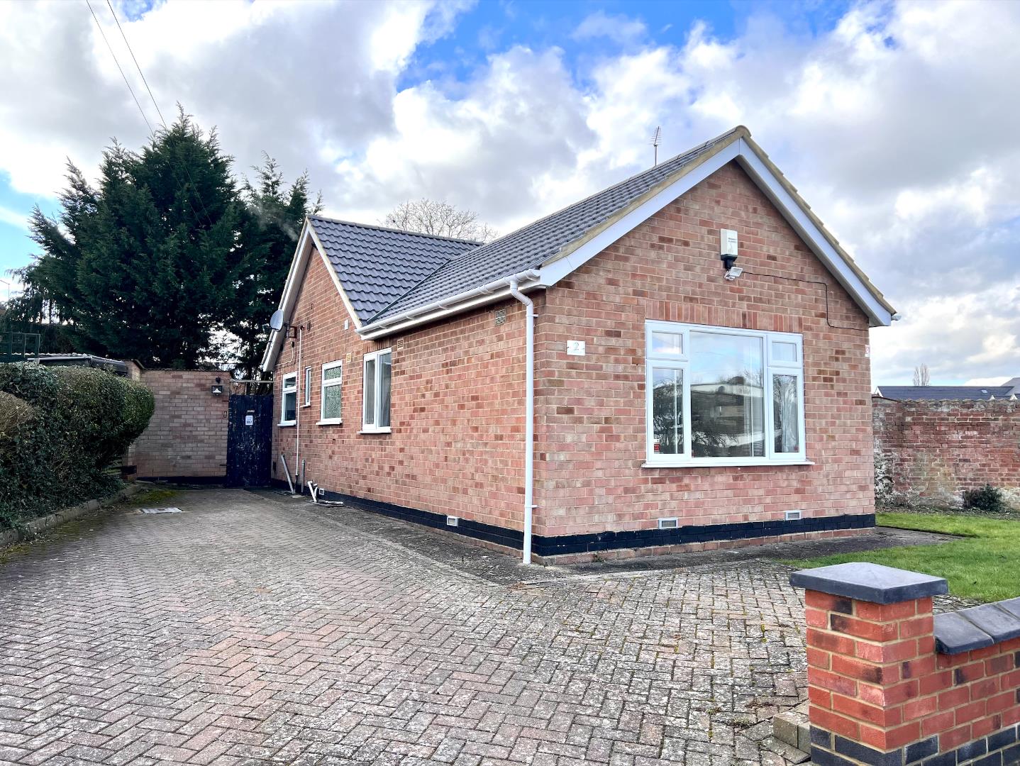 Glebe Avenue, Hardingstone
