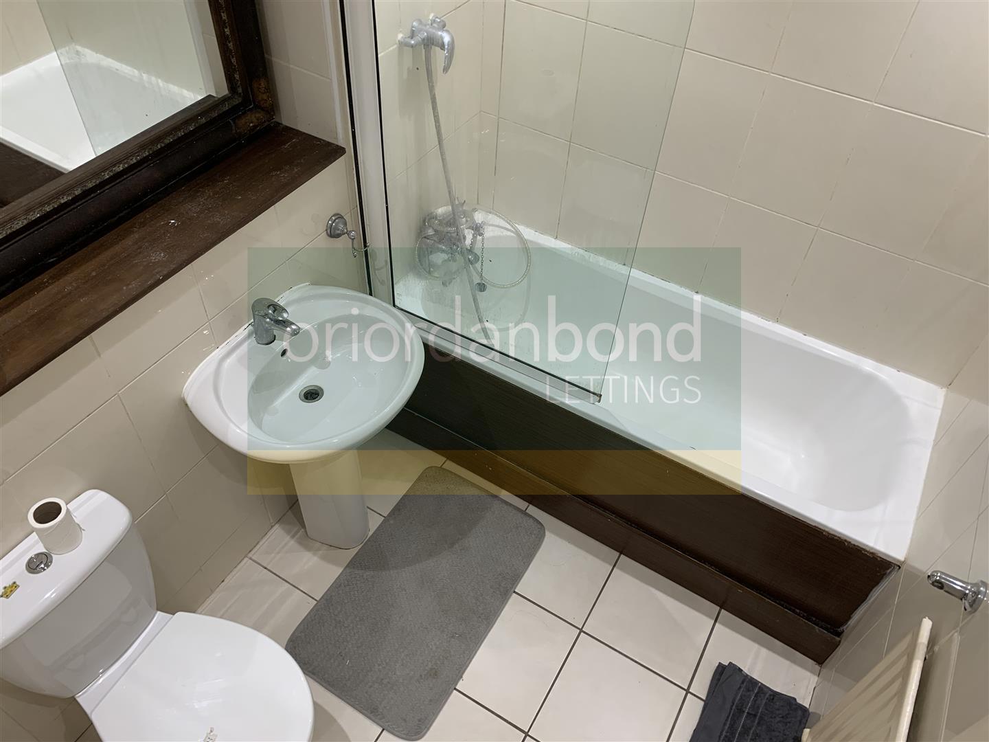 Cranesbill Place, Milton Keynes