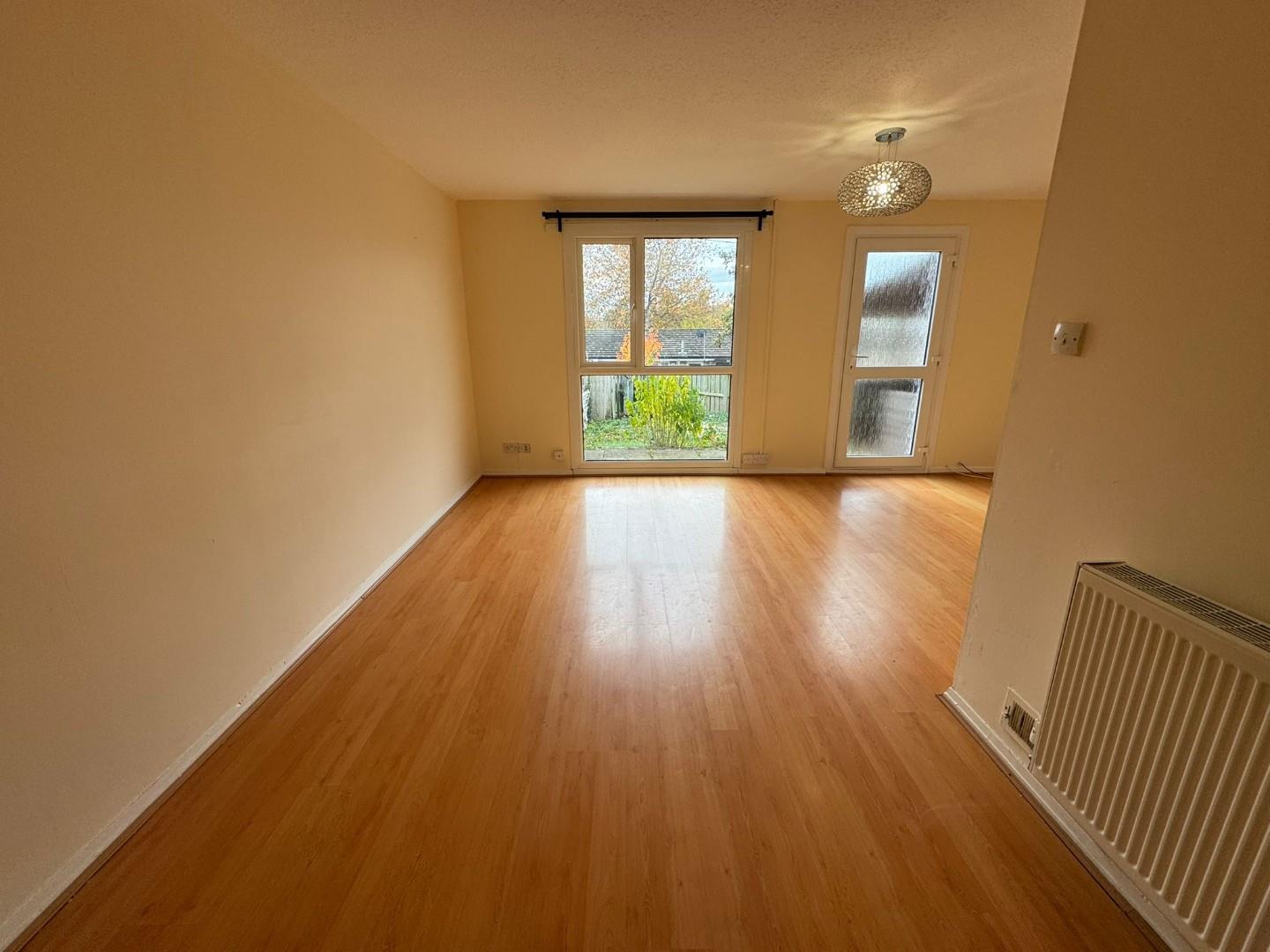 Drywell Court, Standens Barn