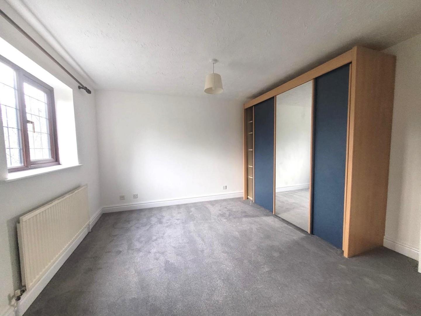 Little Meadow, Loughton