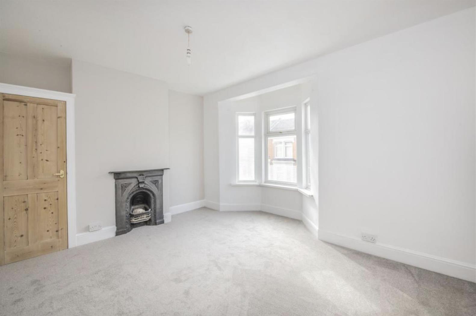 Derby Road, Abington