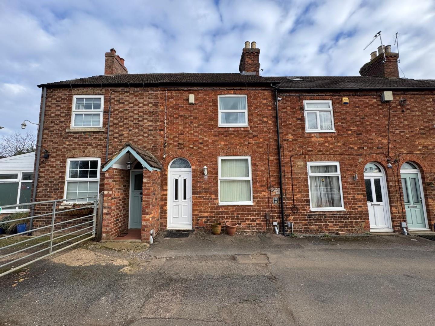 Tebbutts Yard, Earls Barton