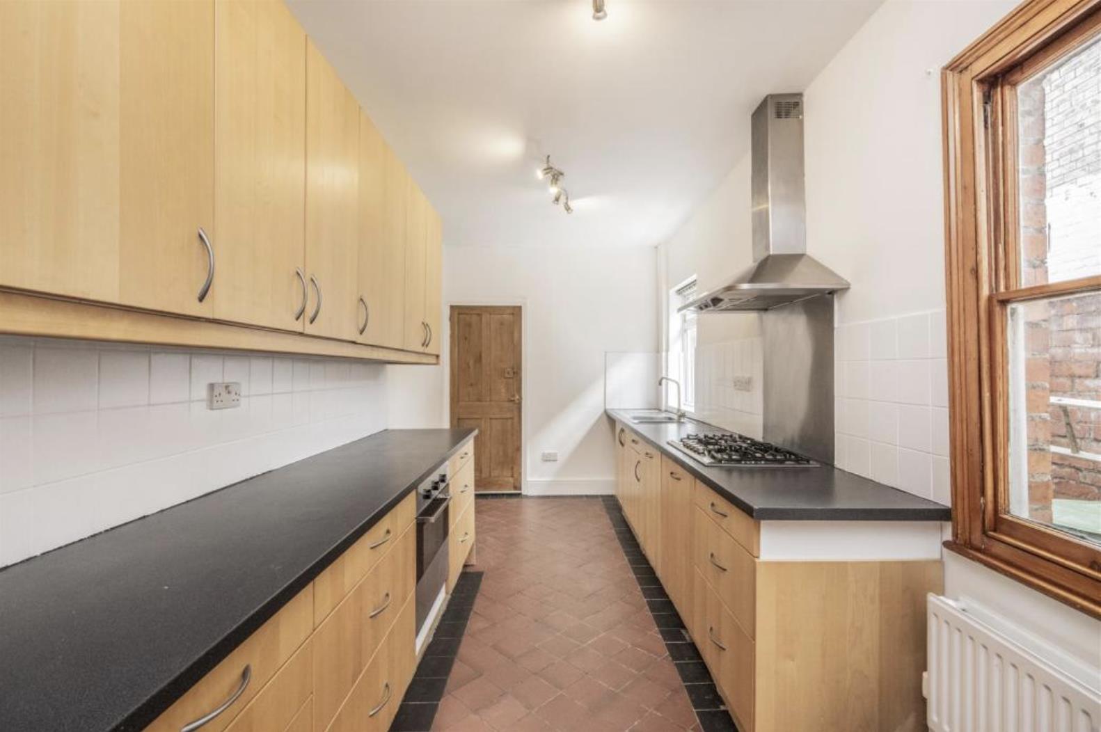 Derby Road, Abington