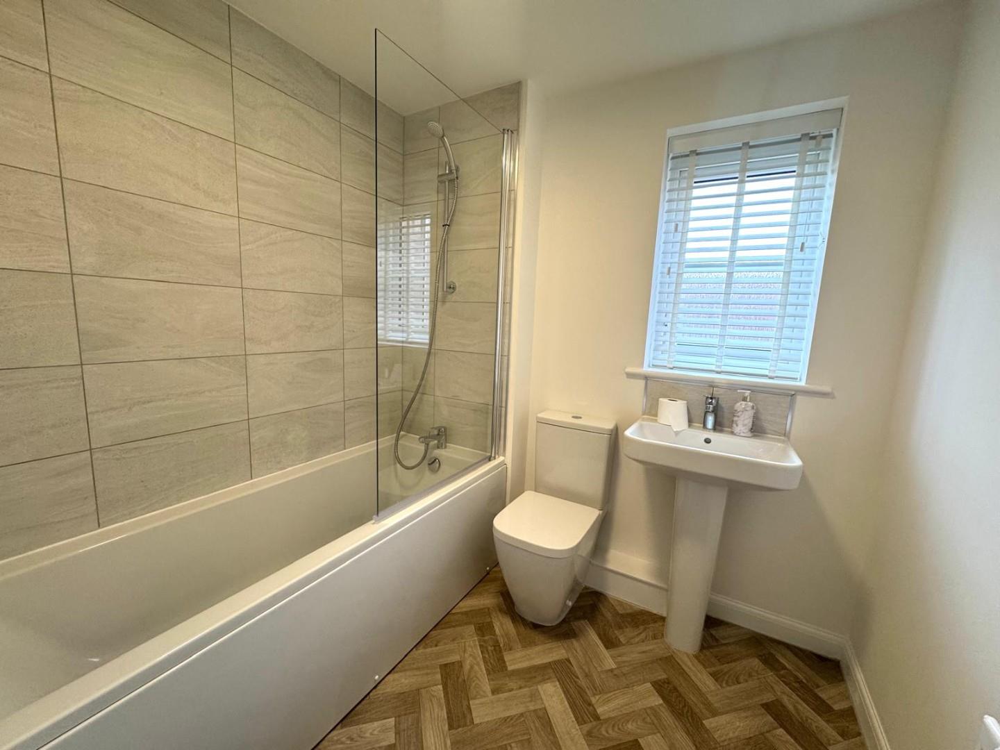 Watermill Way, Collingtree