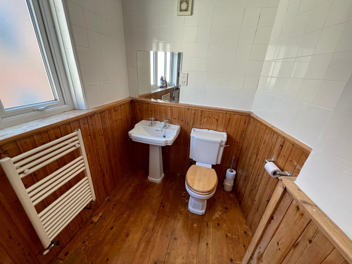 Broad Street, Earls Barton