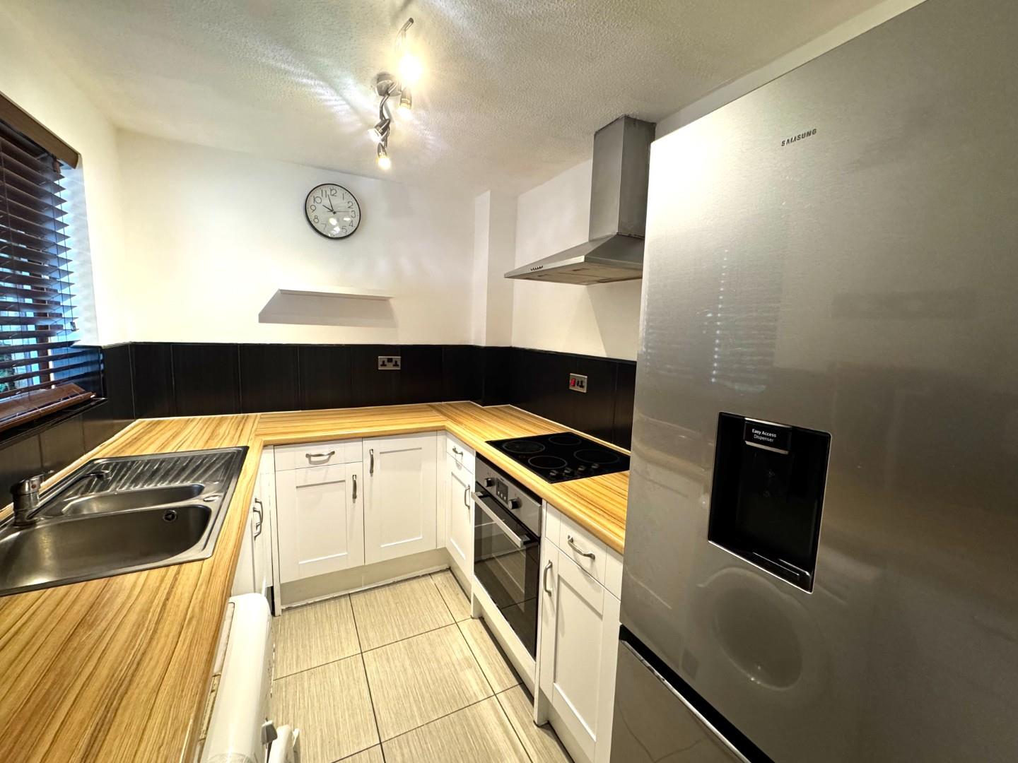 Ecton Park Road, Ecton Brook