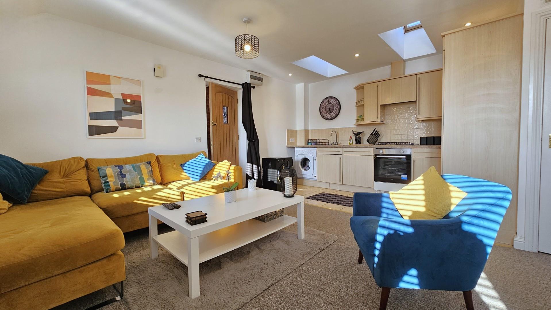 St Crispin Crescent, St Crispin