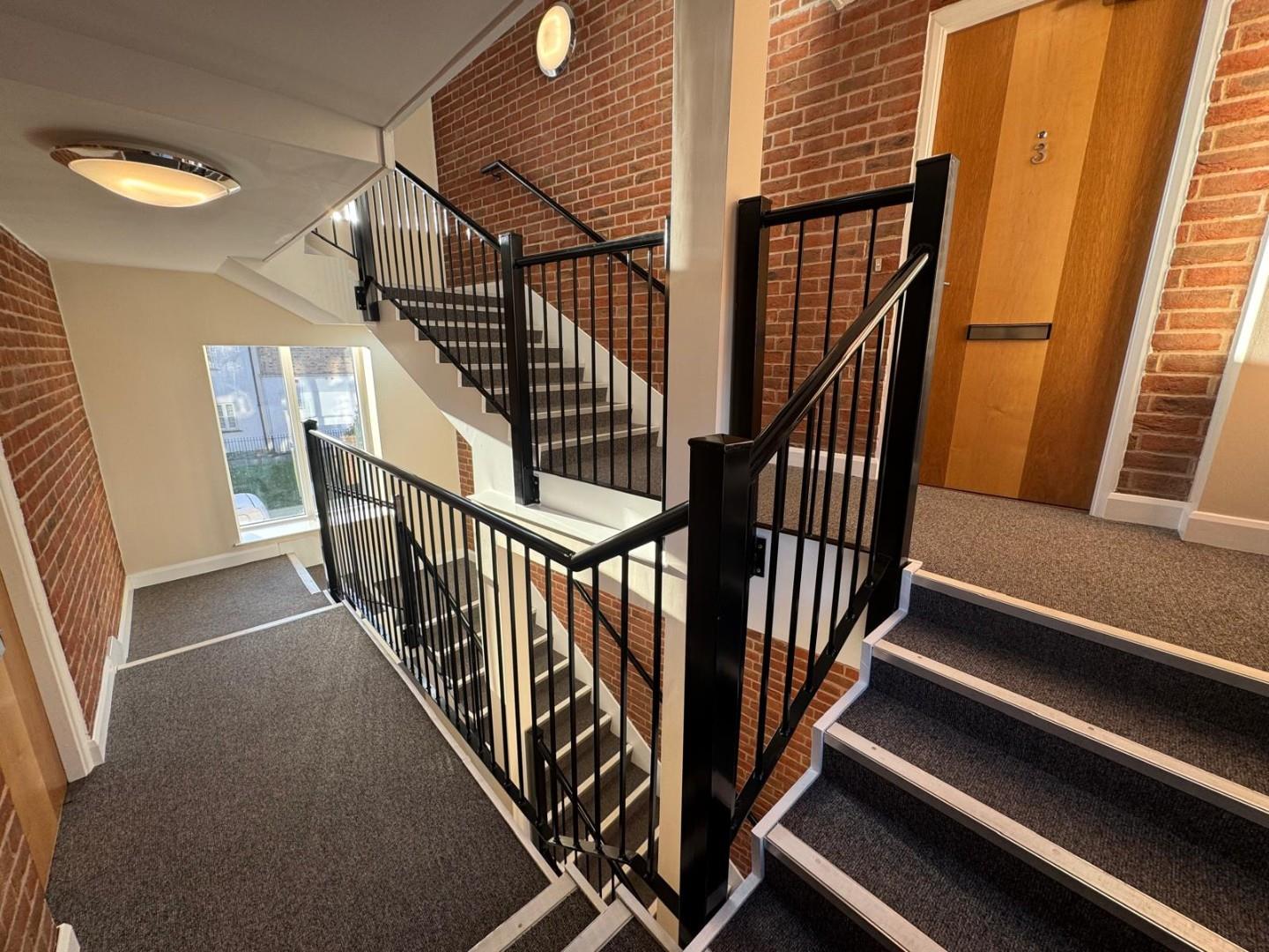 Mill Pond Drive, Upton