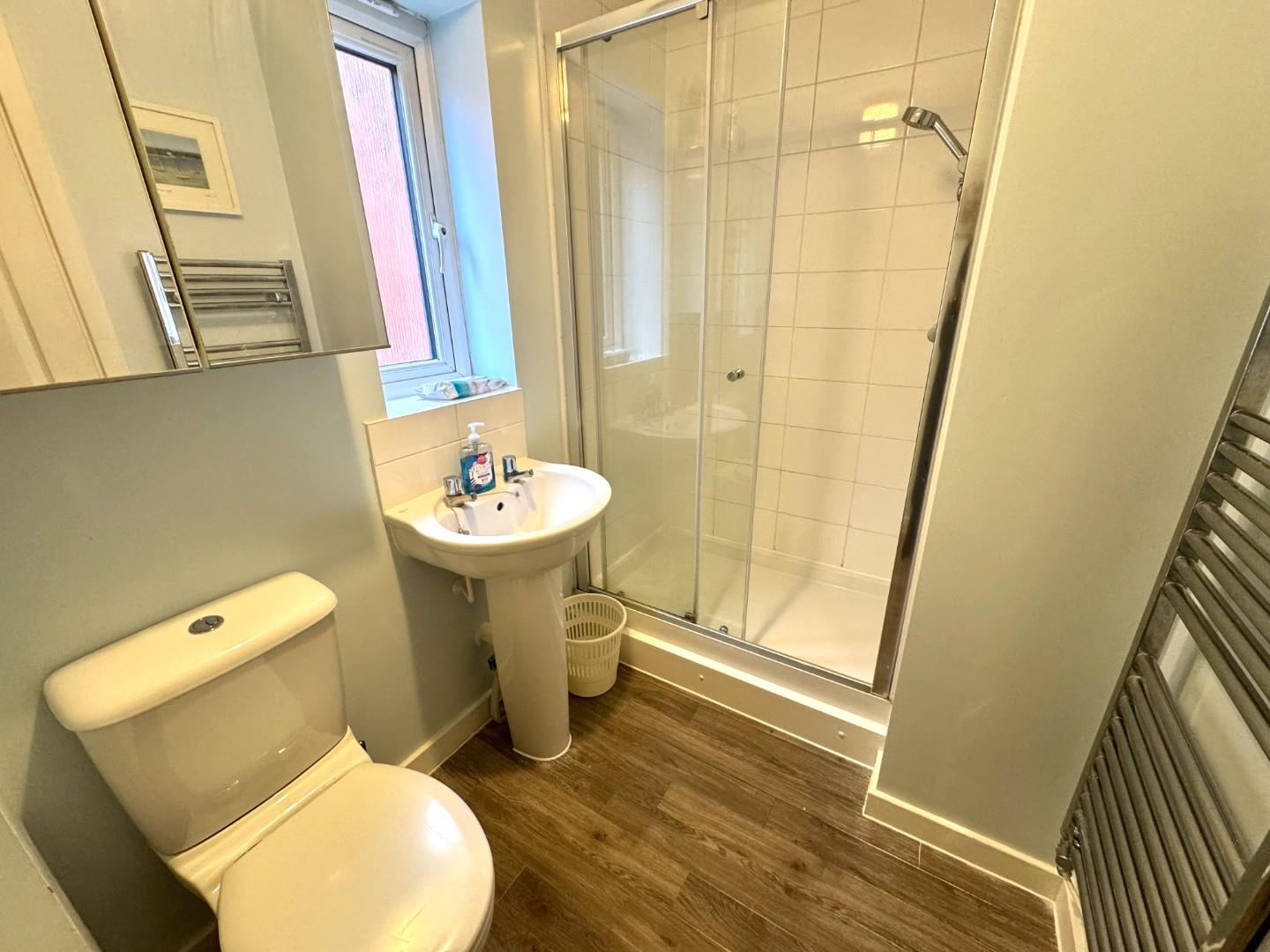 Kent Crescent, St. Crispin