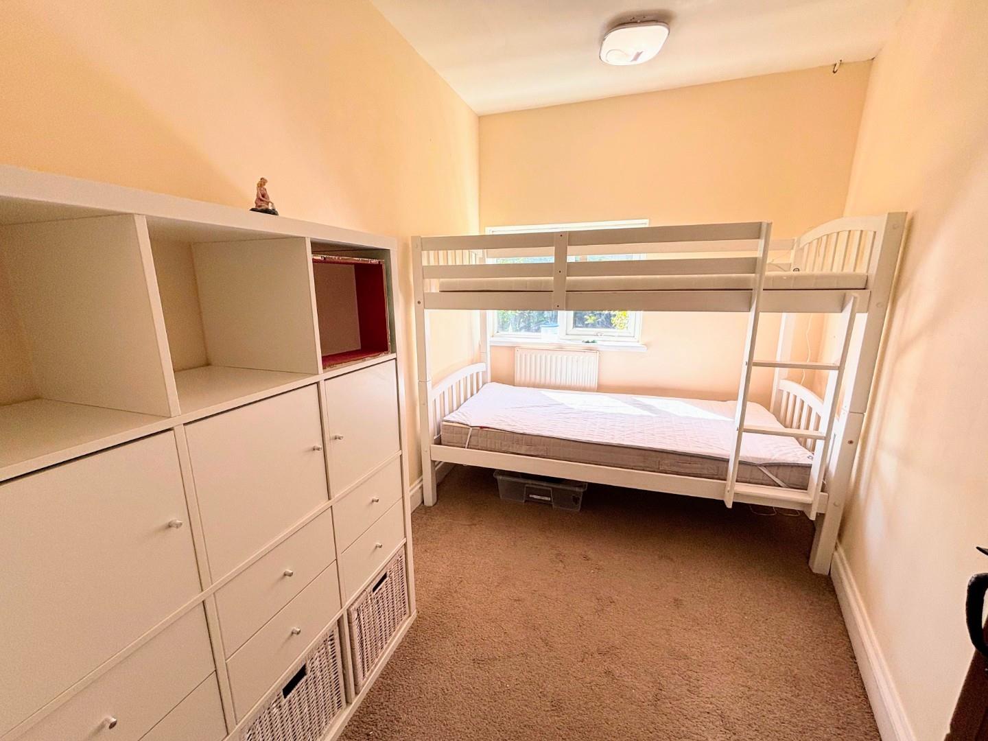 High Street, Hardingstone