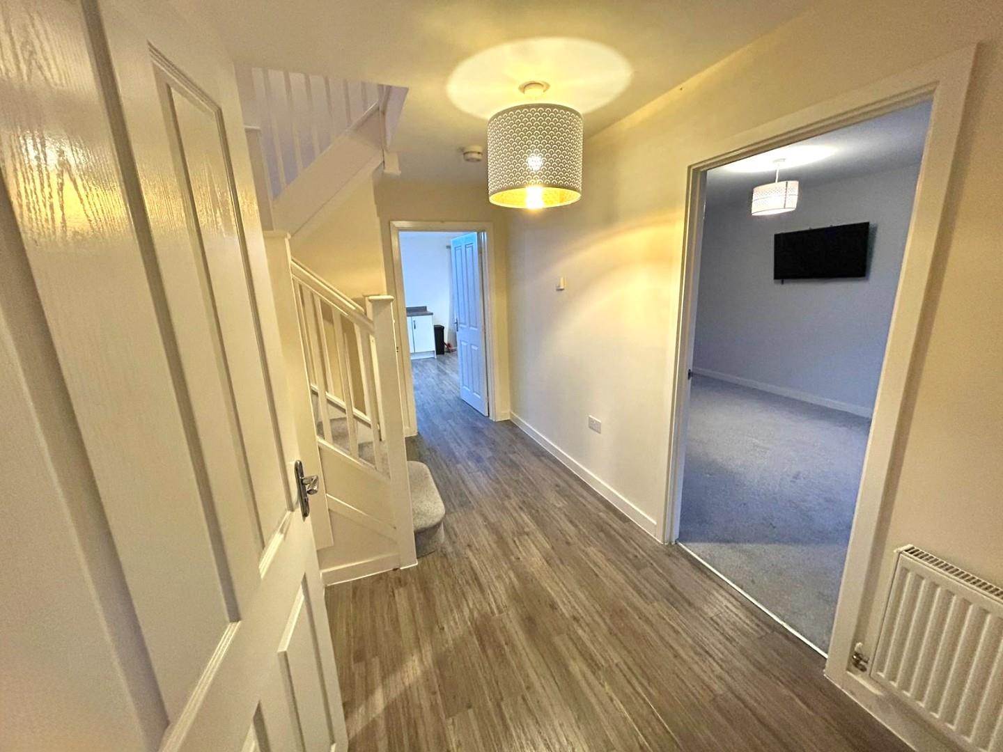 Kent Crescent, St. Crispin