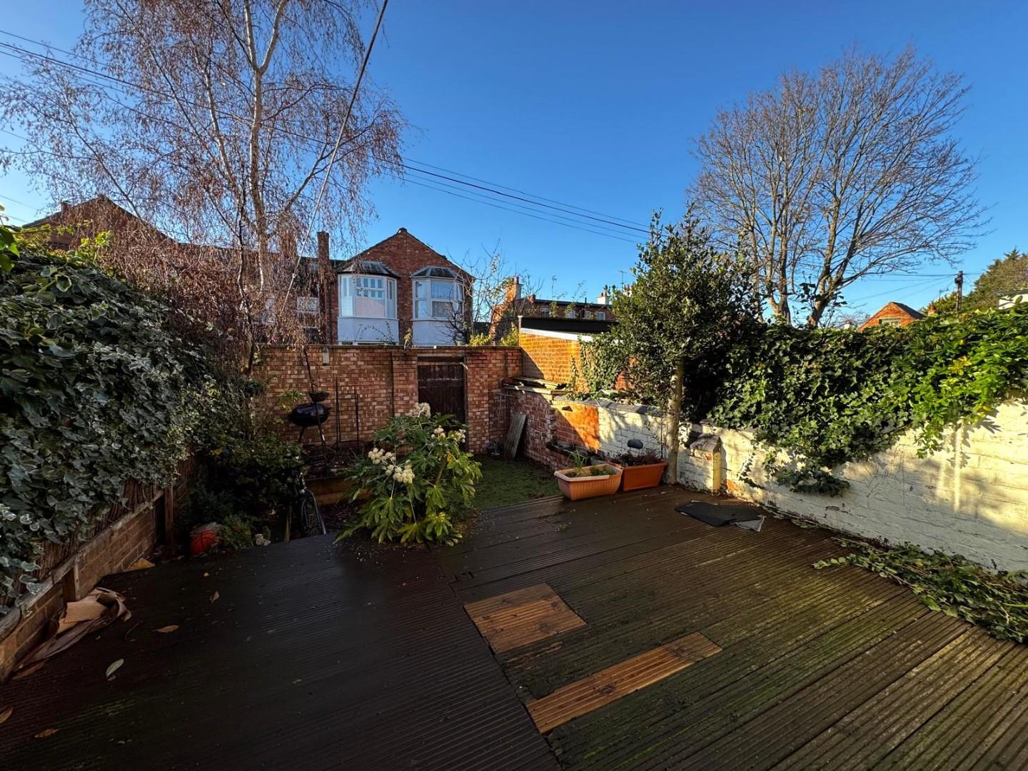 Thursby Road, Abington