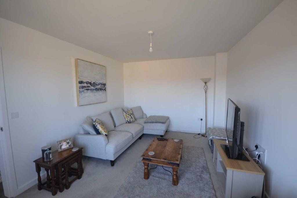 Home Farm Drive, Boughton