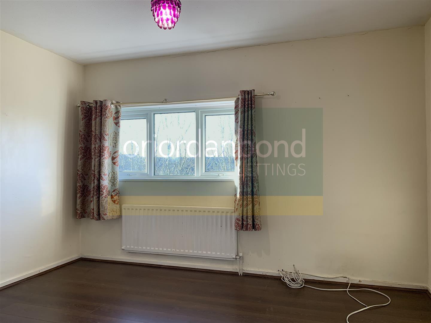 Cranesbill Place, Milton Keynes