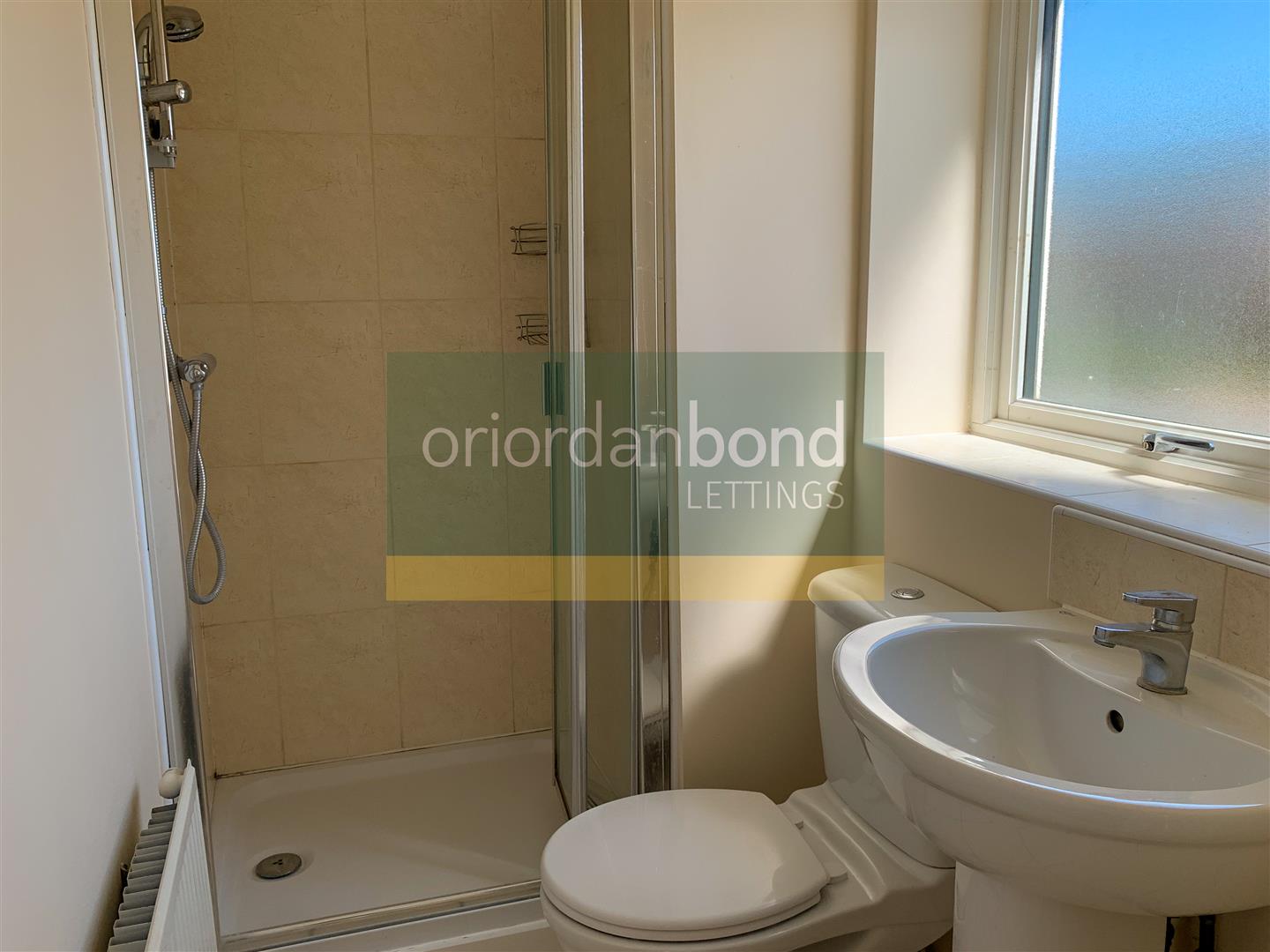 Strathspey Gate, Broughton