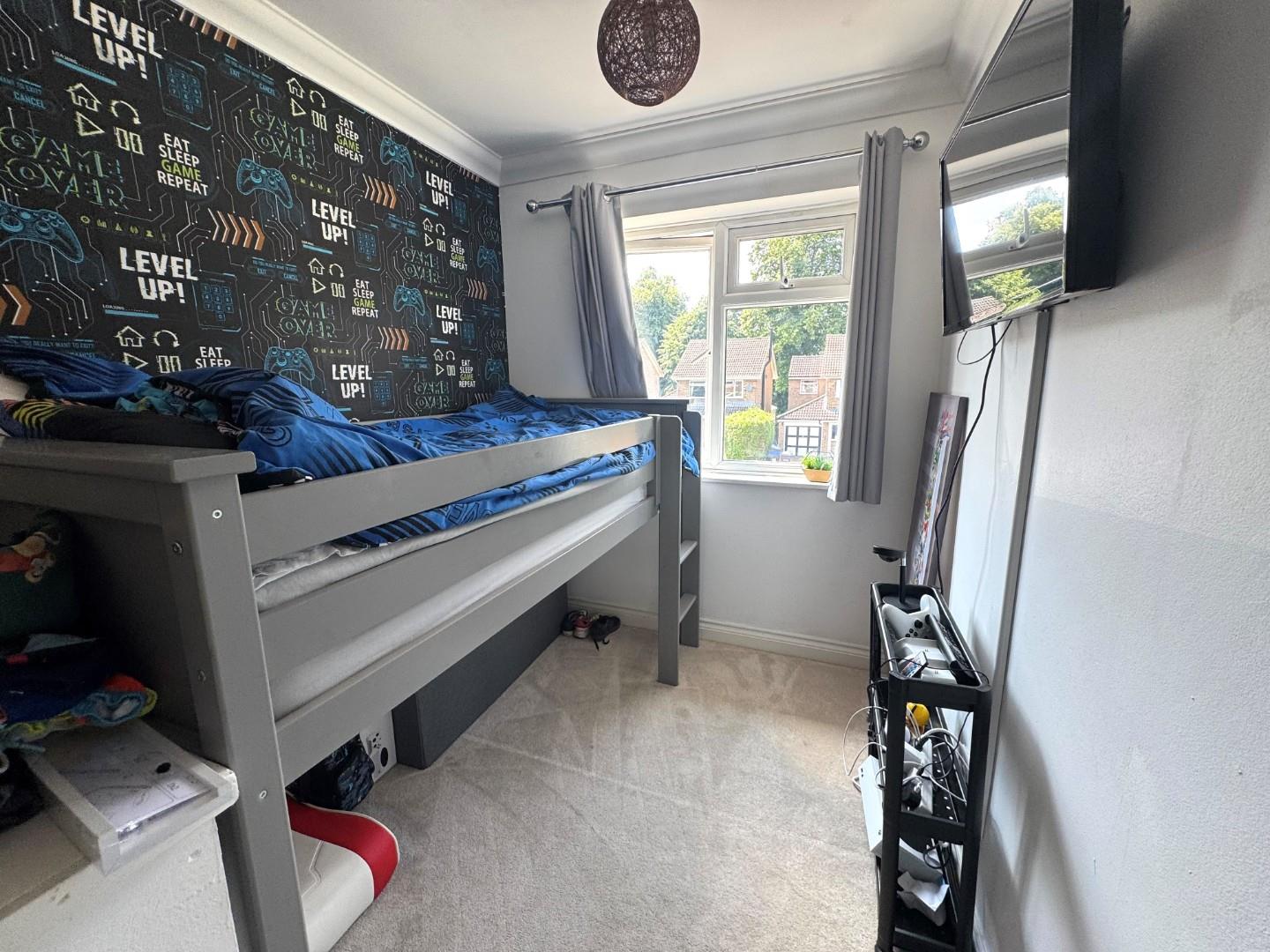 Broadlands, Brixworth