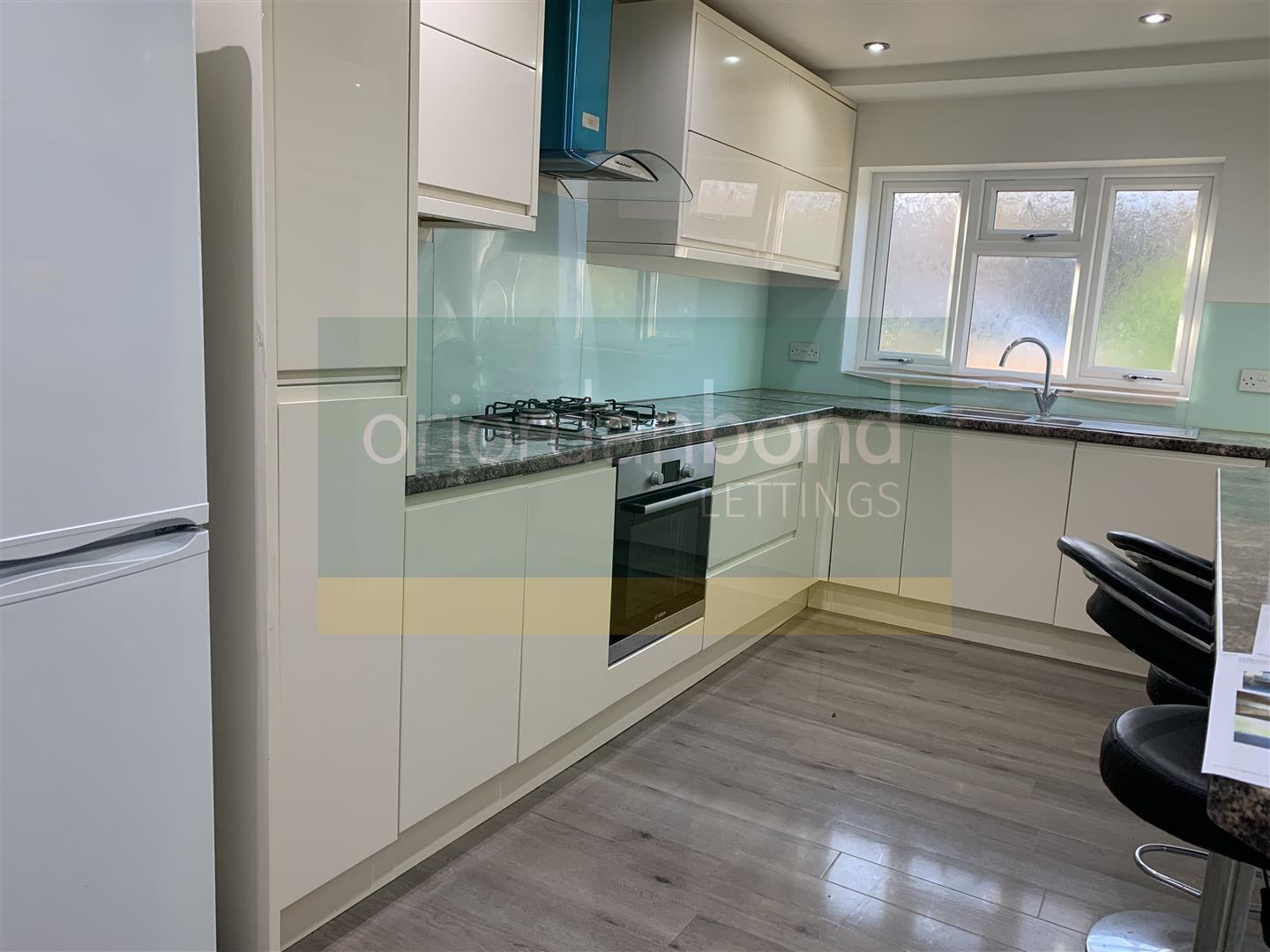 Cranesbill Place, Milton Keynes