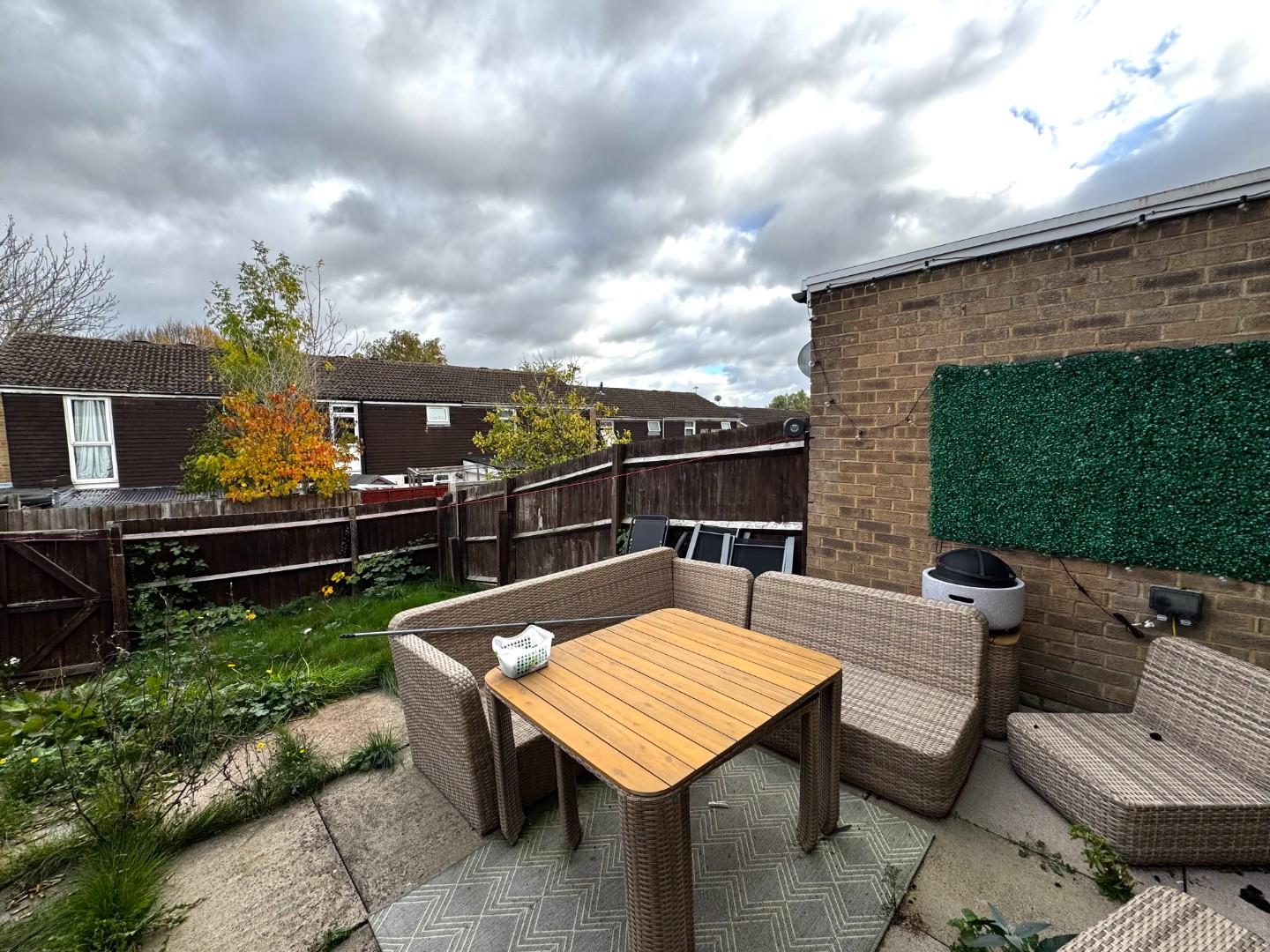 Baukewell Court, Lumbertubs