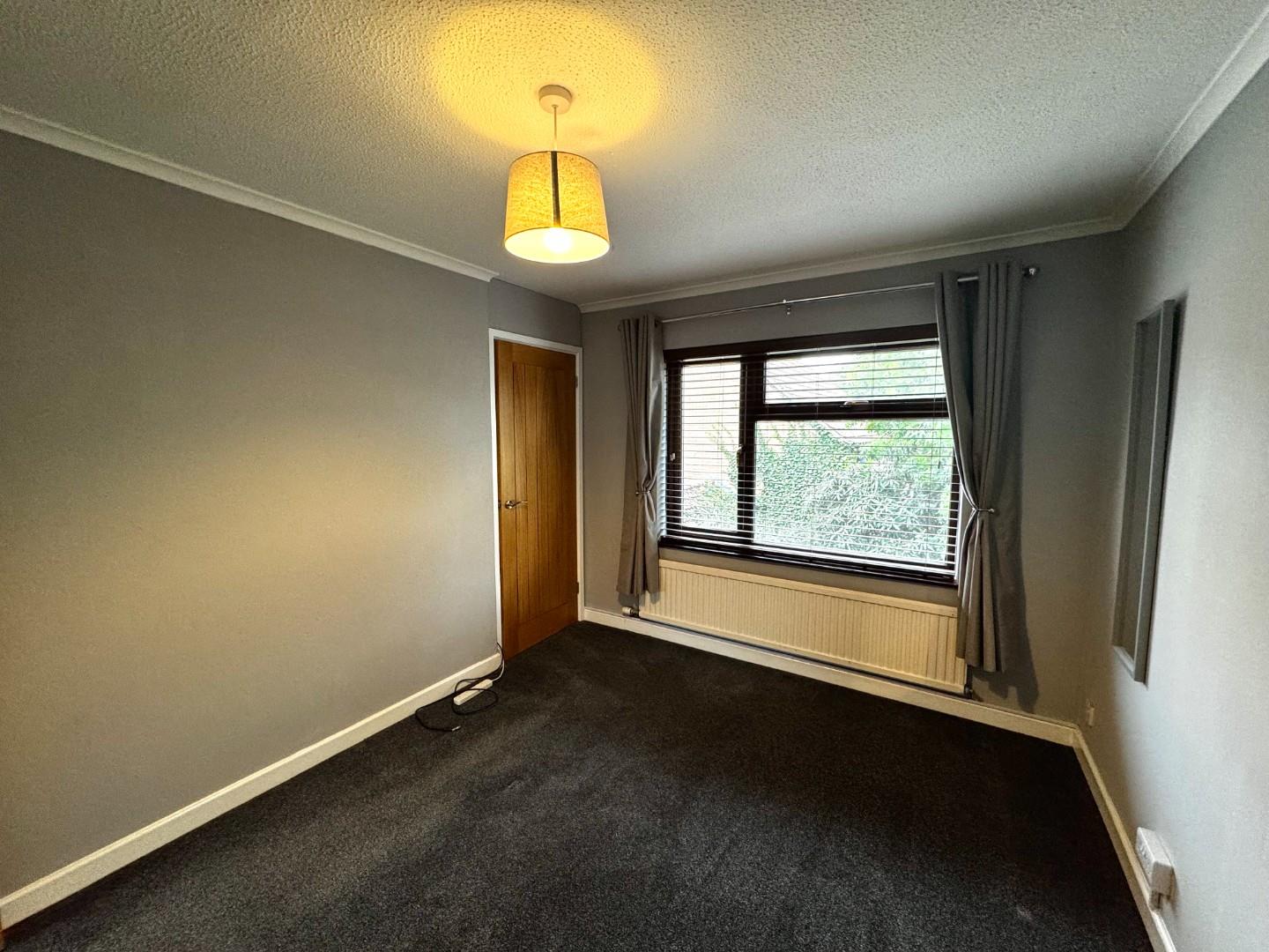 Ecton Park Road, Ecton Brook