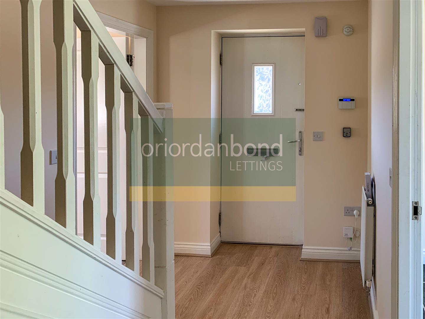 Strathspey Gate, Broughton