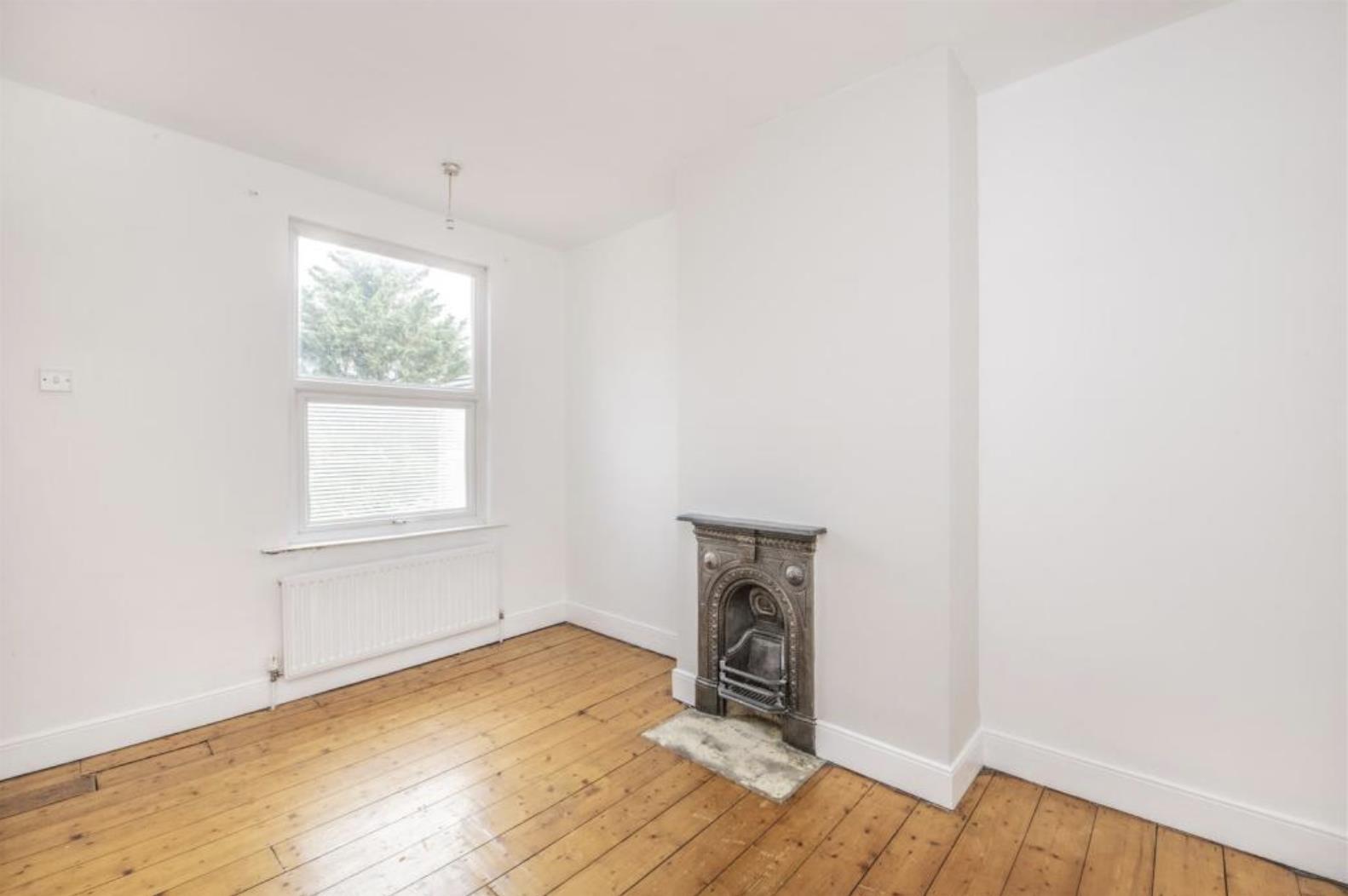 Derby Road, Abington